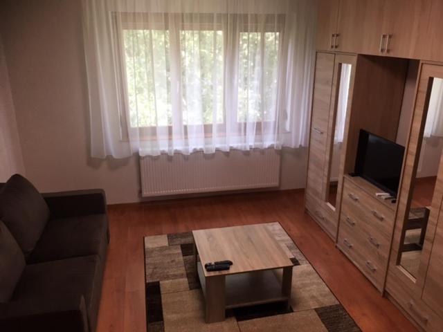 Thaly 5 Apartment Debrecen Luaran gambar